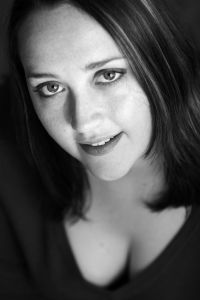 Магуайр Эмили