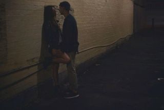 Нам нужно побыть вместе